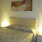 Апартаменти La Casa Di Marisa Ла-Спеція